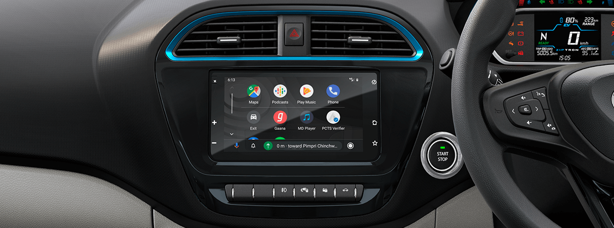 1212-X-450_Tech_Infotainment-system-1